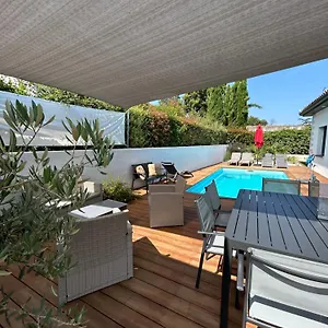 Avec Piscine Appartement