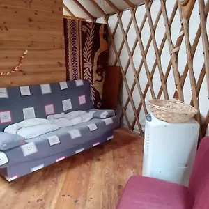 Charmante Yourte Contemporaine Hébergement de vacances